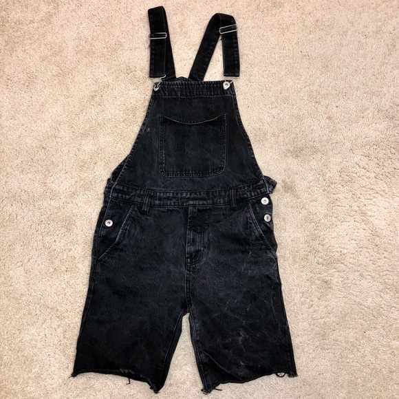 Forever 21 Other - Men's Forever 21 Black Denim Overall Shorts